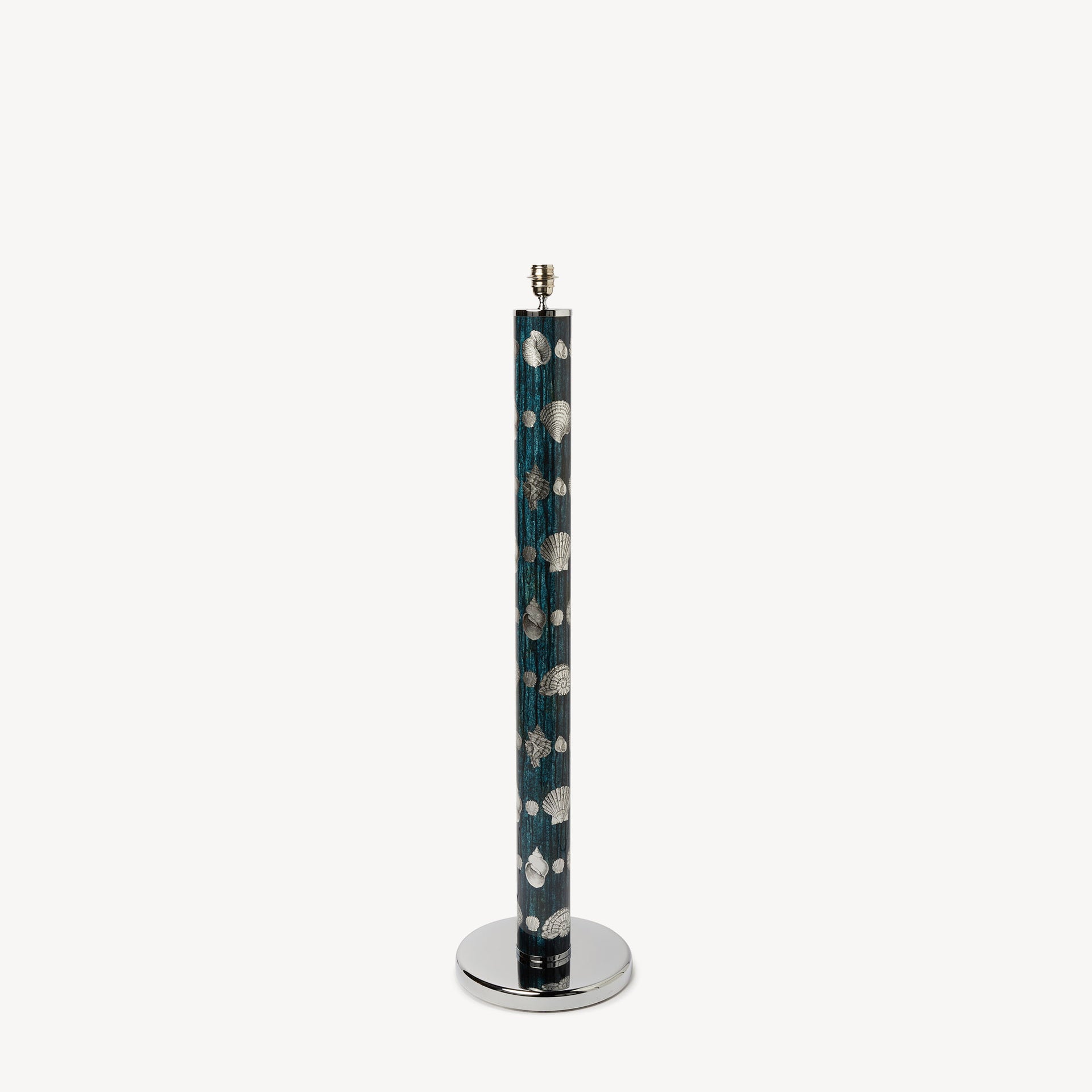 fornasetti-giro-di-conchiglie-stehlampe-muschelmuster-silber-eu image 1