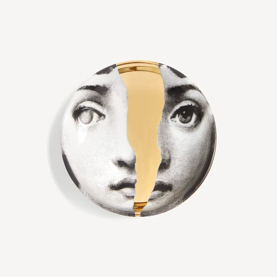 fornasetti-tema-e-variazioni-n-10-aschenbecher-gold image 1