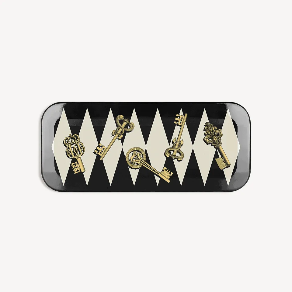 atelier-fornasetti-chiavi-tablett-holz-rechteckig-gold-schl-ssel image 1