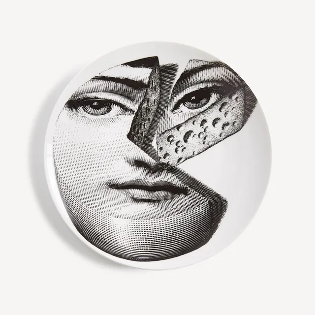 fornasetti-tema-e-variazioni-wandteller-n-106-porzellan-lina-cavalieri image 1