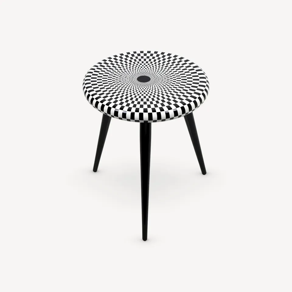atelier-fornasetti-egocentrismo-hocker-geometrisch-2 image 1