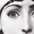 fornasetti-tema-e-variazioni-n-237-wandteller-porzellan-lina-cavalieri image 4