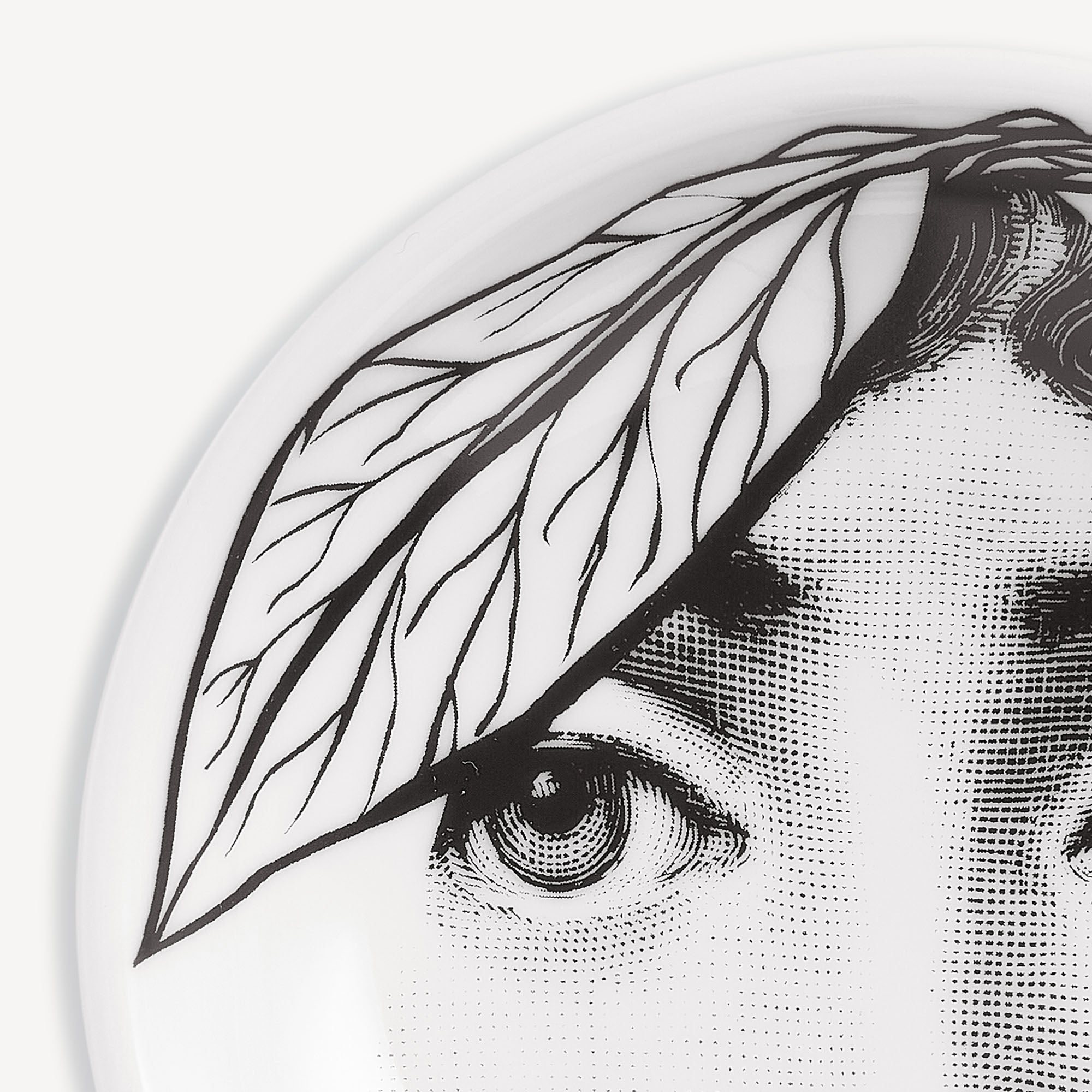 fornasetti-tema-e-variazioni-n-24-aschenbecher-porzellan image 4