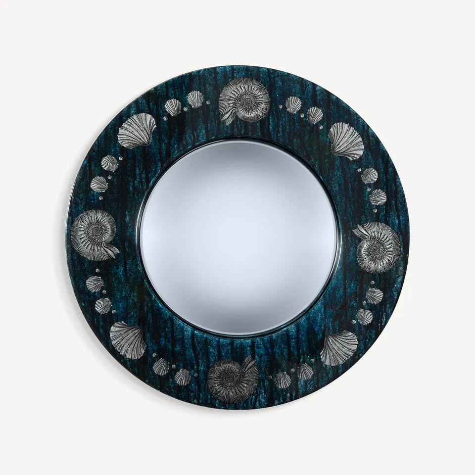 fornasetti-giro-di-conchiglie-spiegel-konvex-muschel-dekor image 1