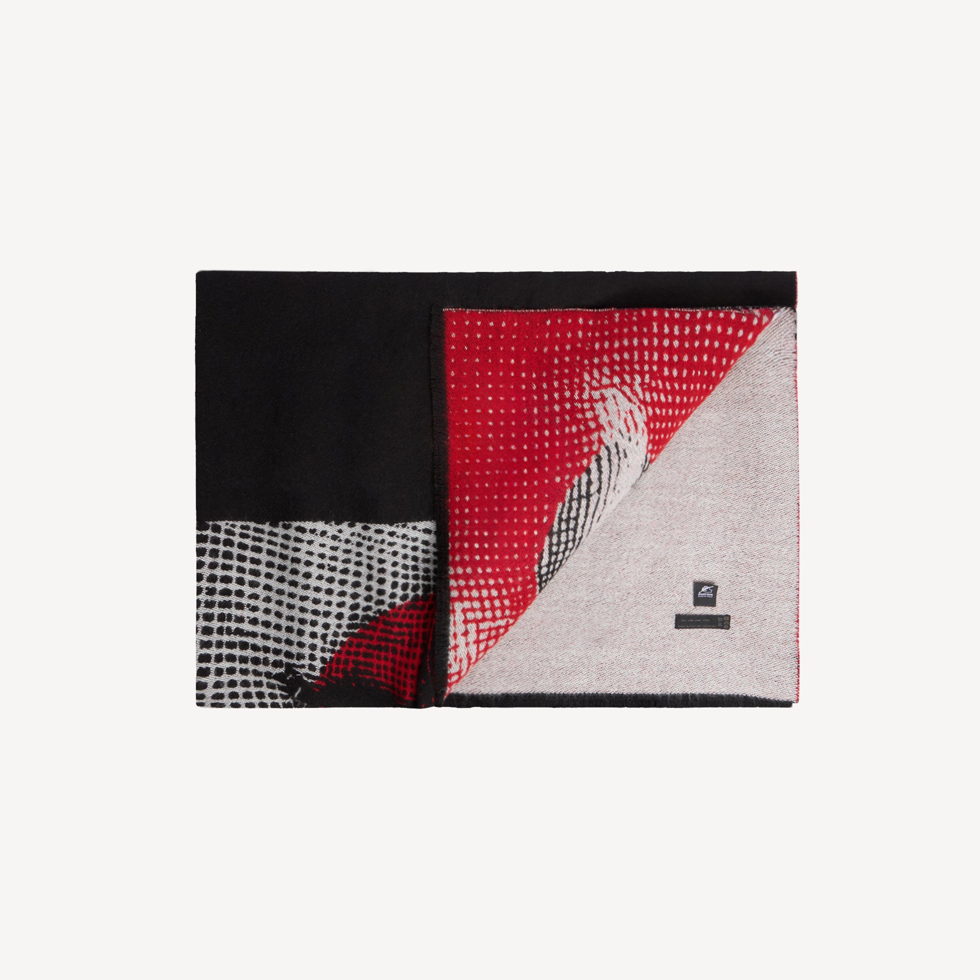 fornasetti-plaid-kiss-wolldecke-jacquard-rot-lippen image 5
