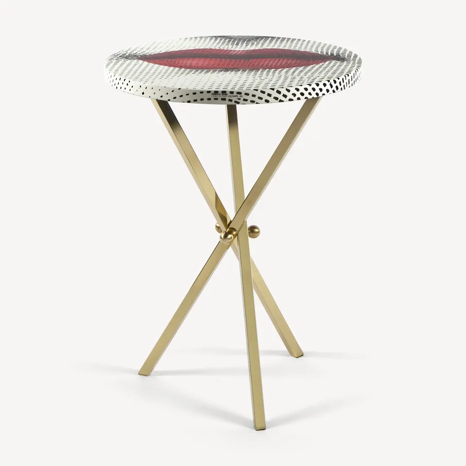 fornasetti-bocca-couchtisch-holz-mund-motiv-2 image 1