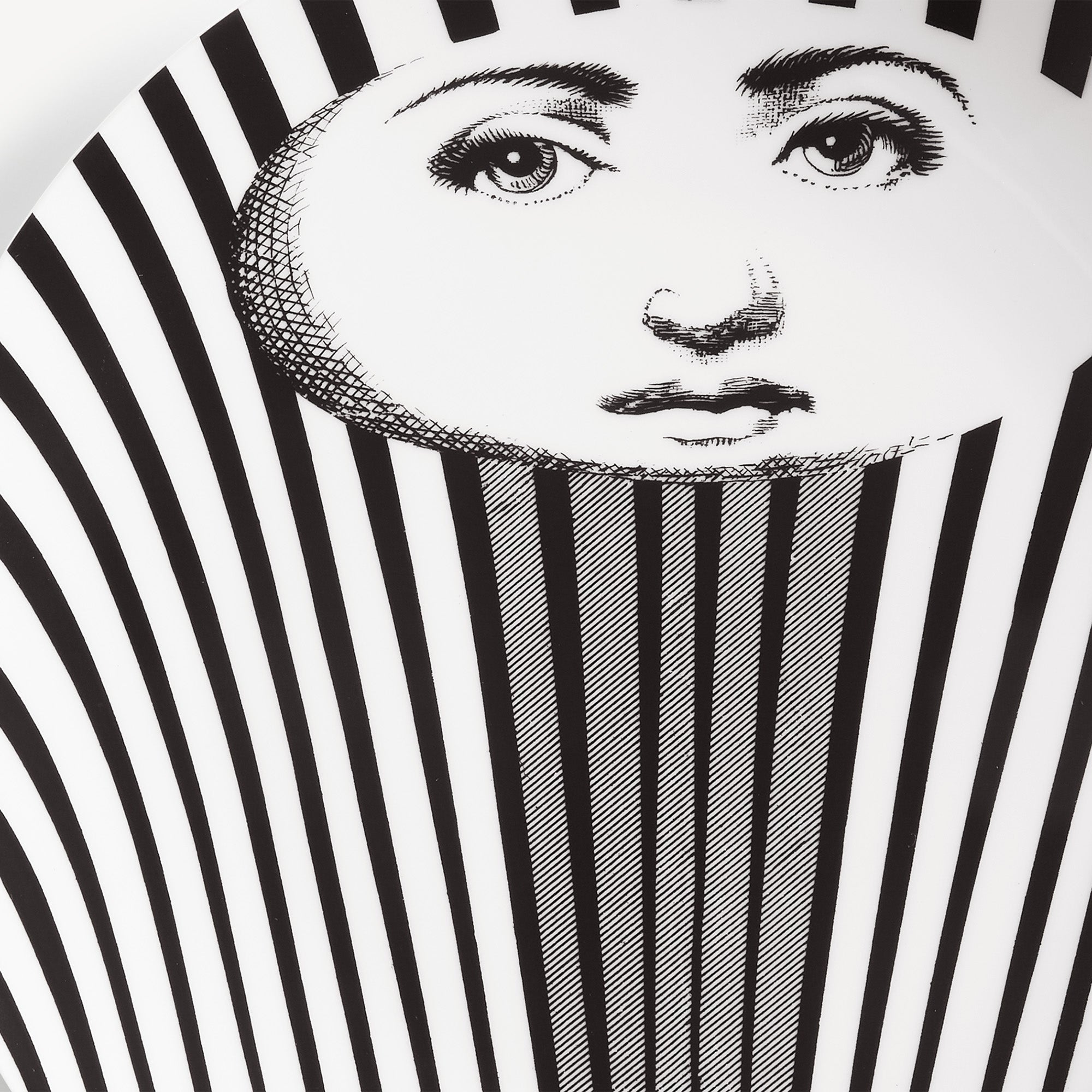 fornasetti-tema-e-variazioni-n-314-wandteller-porzellan image 4