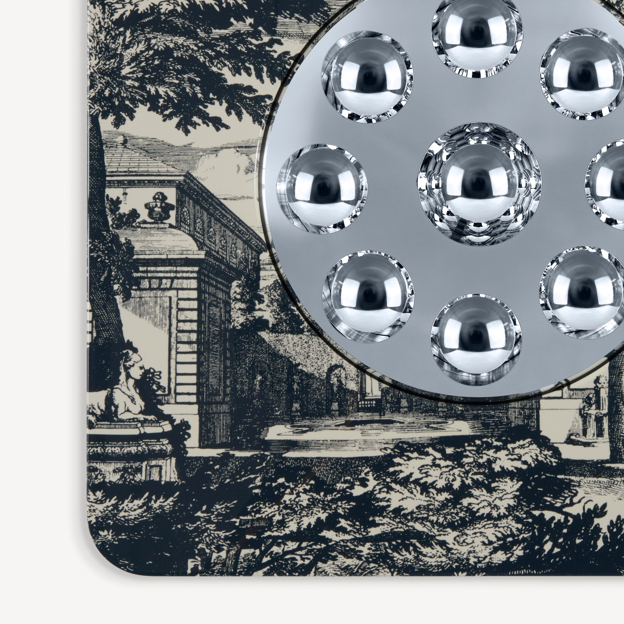 fornasetti-giardino-settecentesco-spiegel-bubbles-rahmen image 3