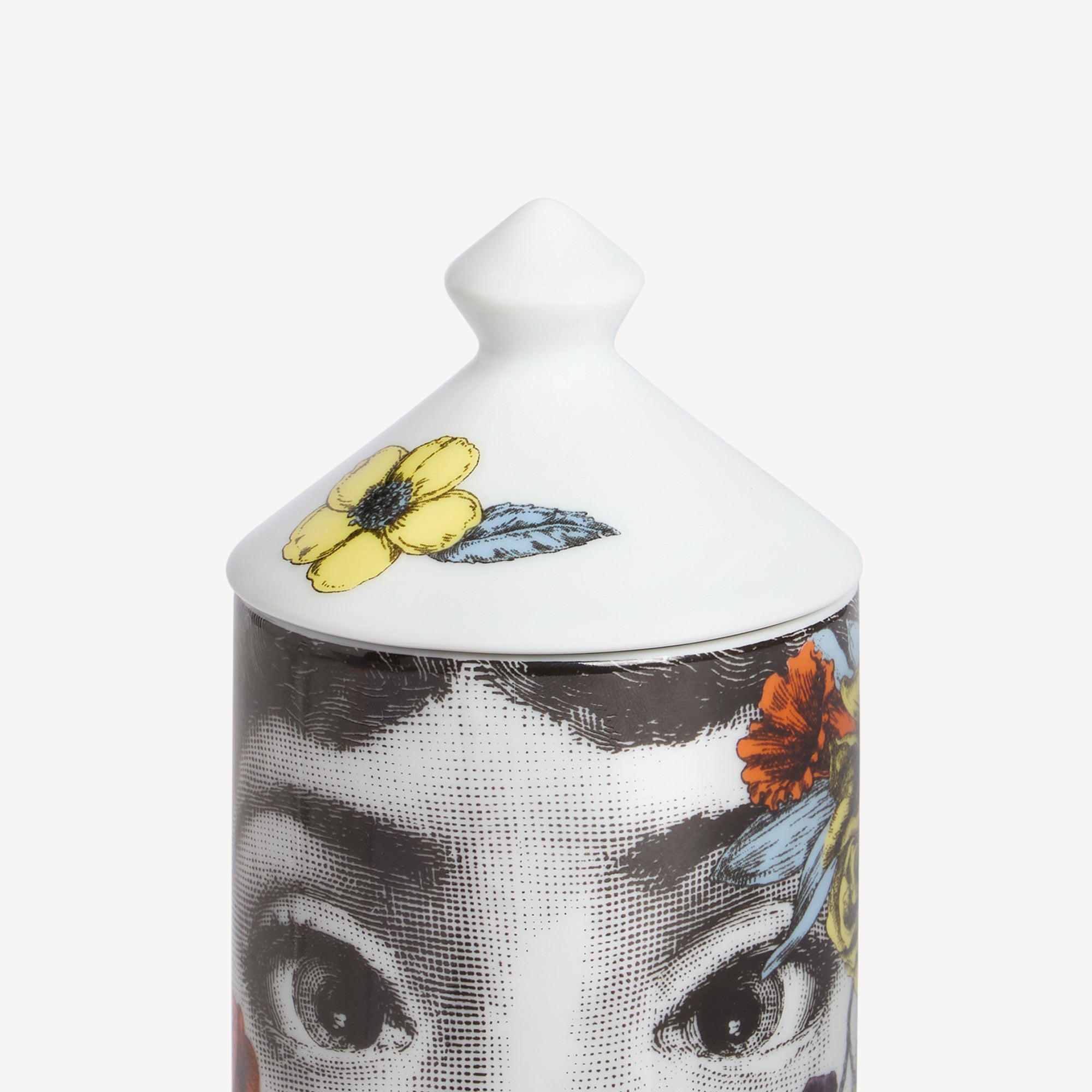 fornasetti-talvolta-raumspray-tra-i-fiori-giardino-segreto image 3
