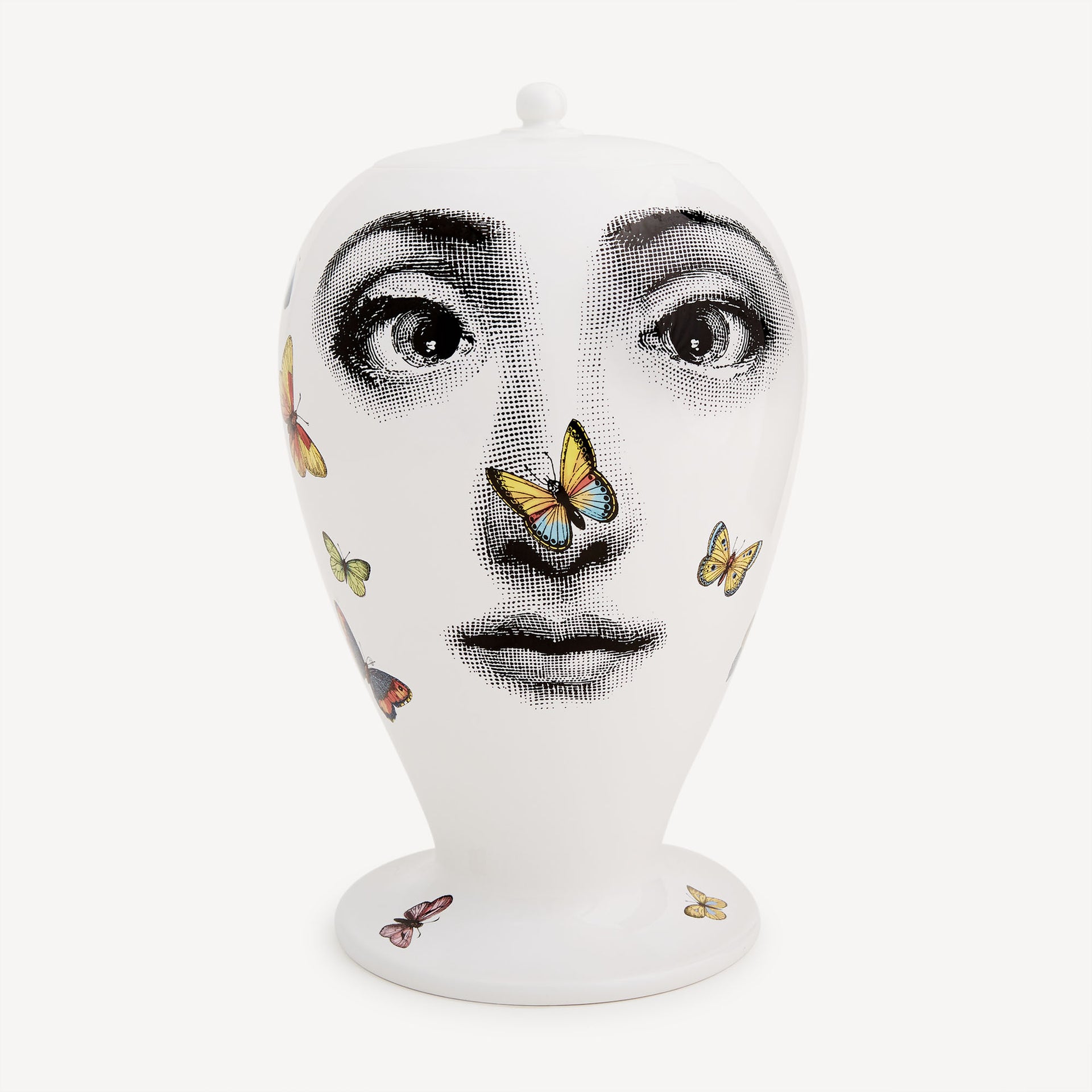 fornasetti-farfalle-vase-keramik-lina-cavalieri-motiv image 1