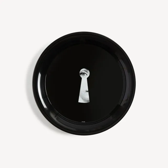 fornasetti-serratura-on-tablett-gesicht-beige image 1