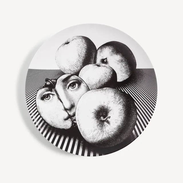 fornasetti-tema-e-variazioni-n-390-wandteller-porzellan-gesicht image 1