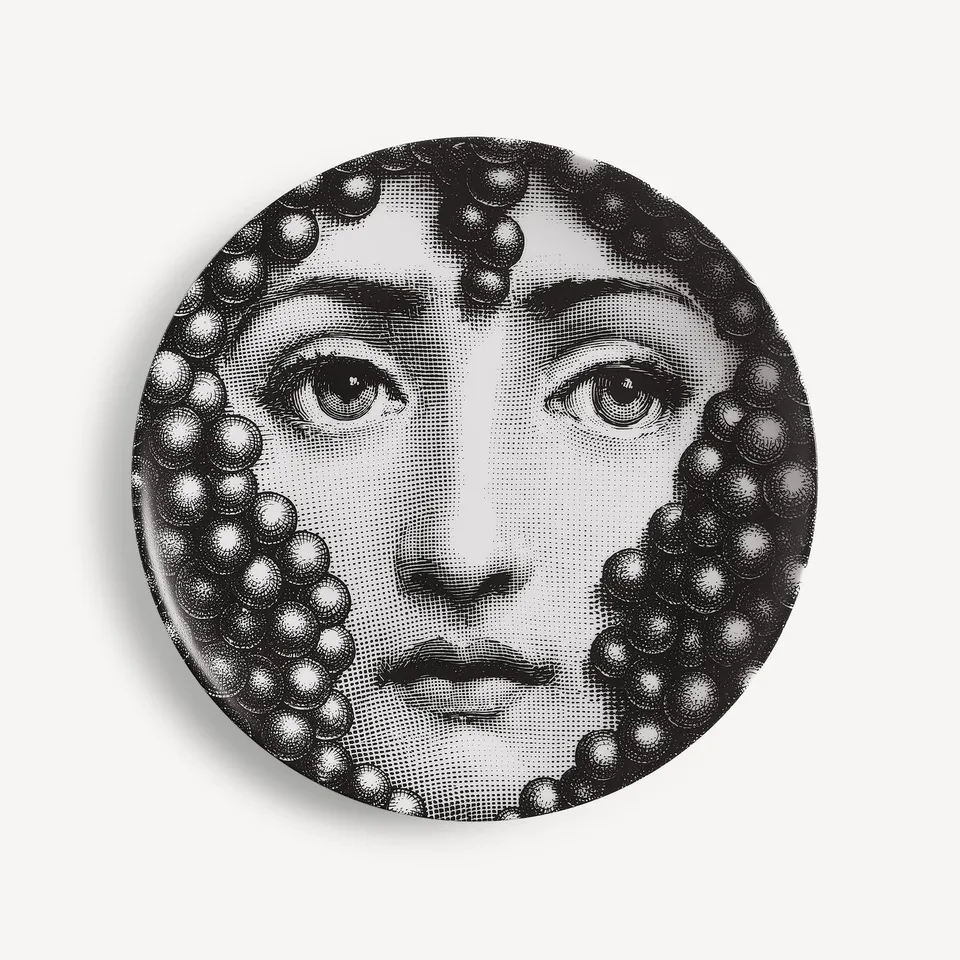 fornasetti-tema-e-variazioni-wandteller-n-111-lina-deko image 1