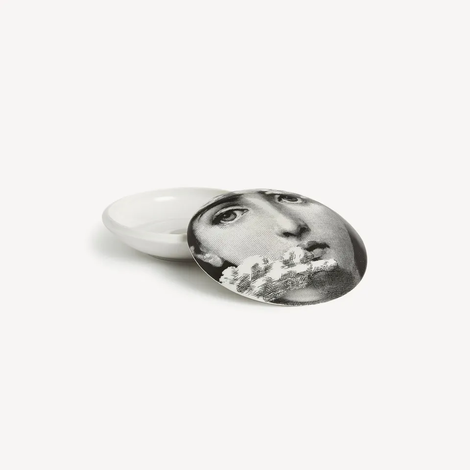 fornasetti-tema-e-variazioni-n-139-dose-porzellan image 1