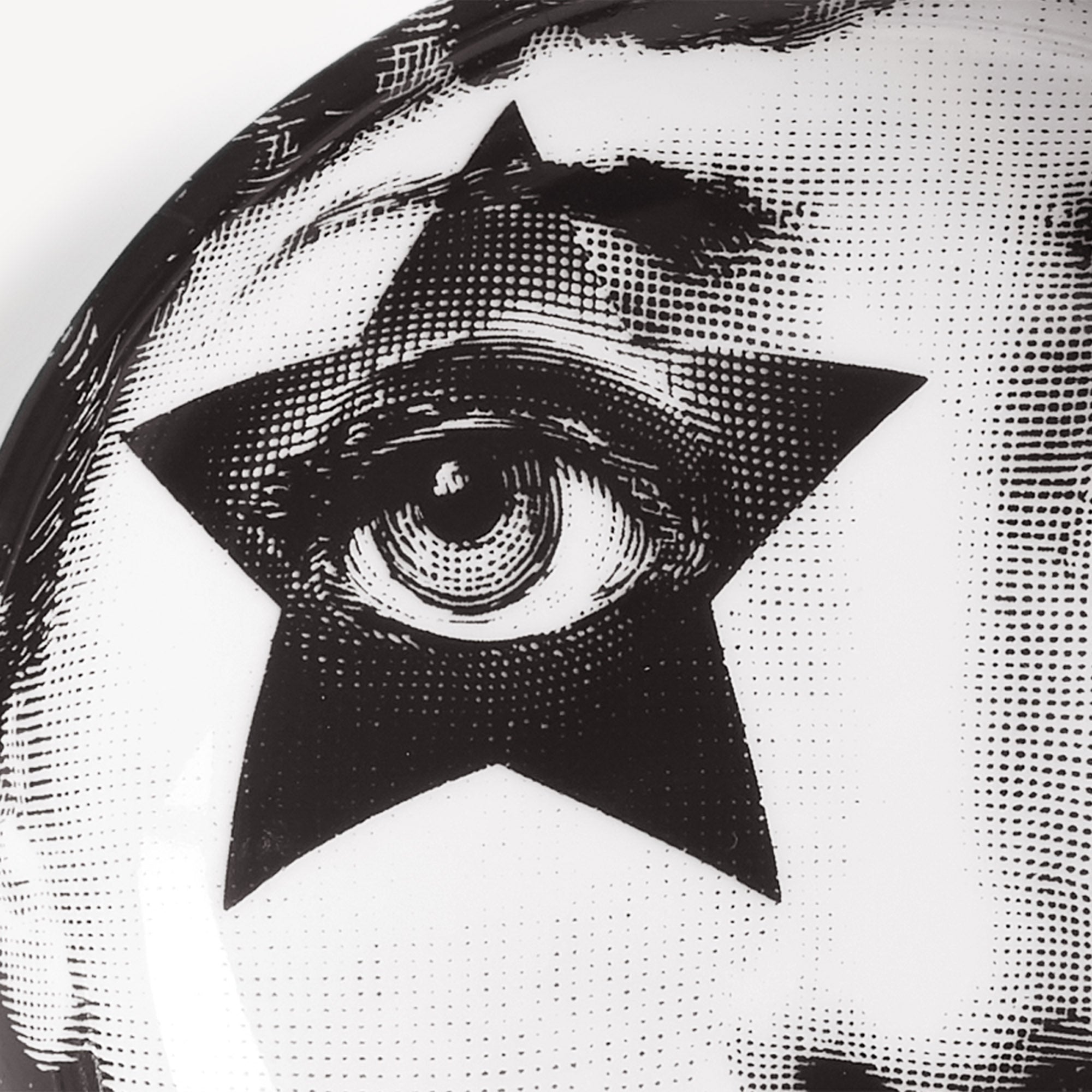 fornasetti-tema-e-variazioni-n-381-aschenbecher image 4