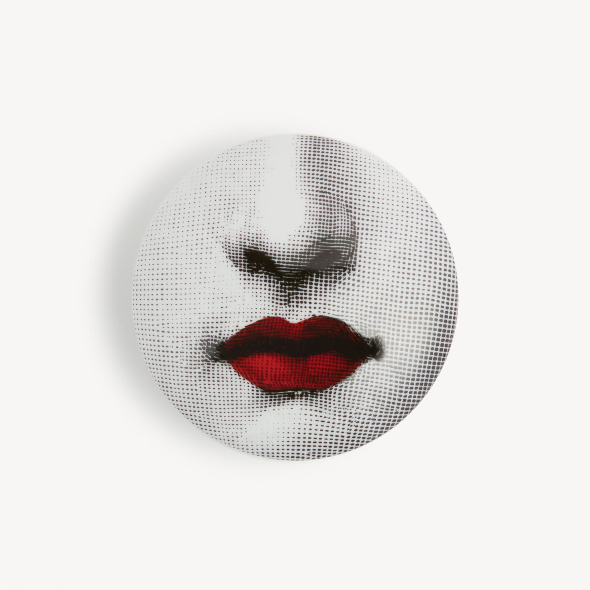 fornasetti-tema-e-variazioni-n-397-dose-red-lips-porzellan image 3