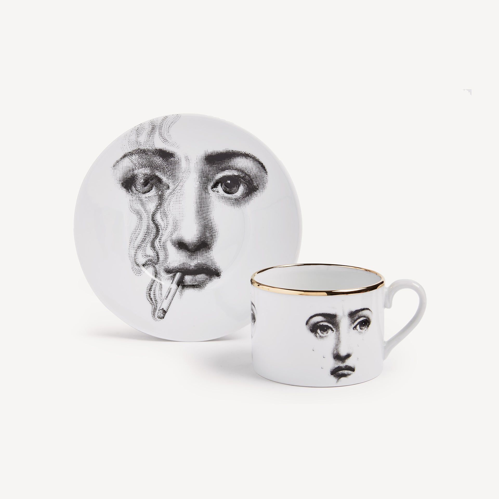 fornasetti-tema-il-fumo-fa-male-teetasse-gold image 1