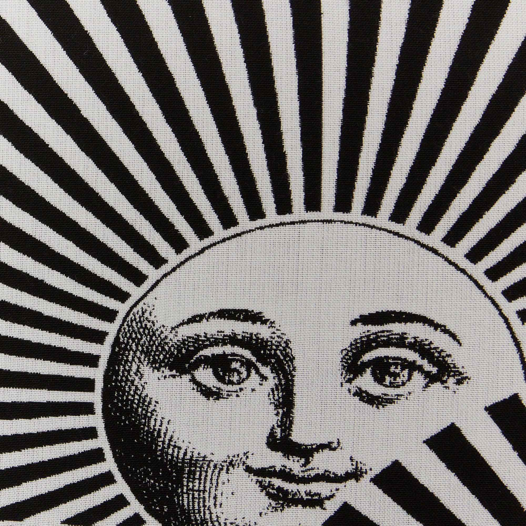 atelier-fornasetti-soli-a-ventaglio-outdoor-kissen-sonne image 3