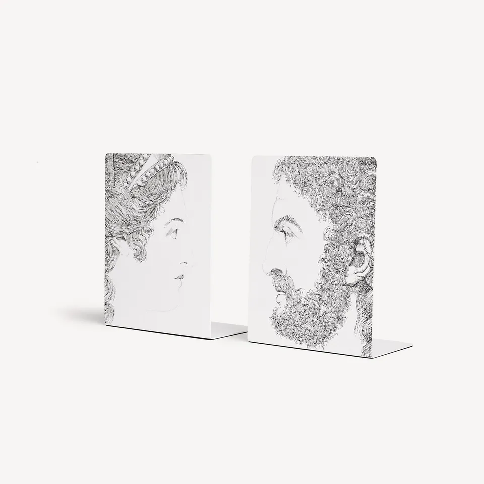 fornasetti-profili-buchst-tzen-metall-paar-hellenisch image 1