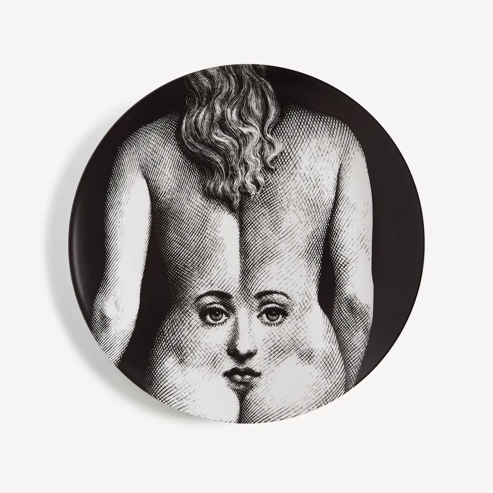 atelier-fornasetti-tema-variazioni-n-300-wandteller-lina-cavalieri image 1