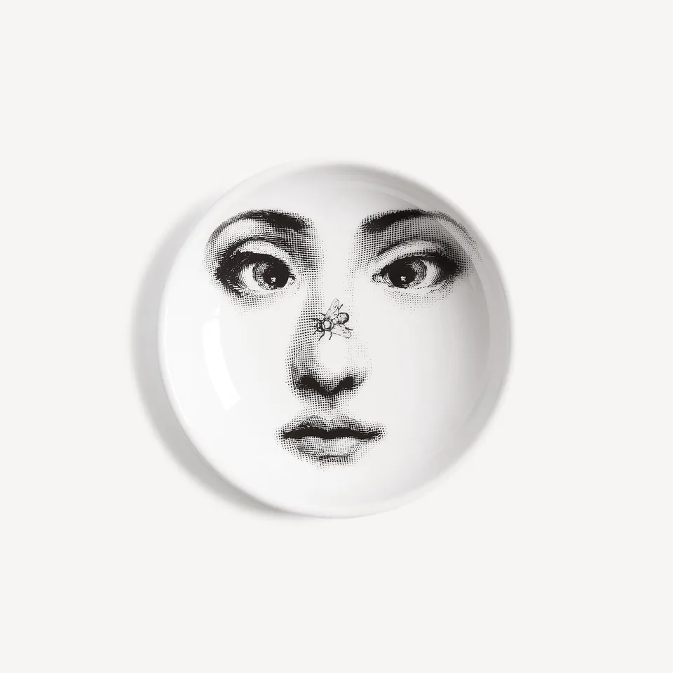 atelier-fornasetti-tema-e-variazioni-aschenbecher-n-396-porzellan image 1
