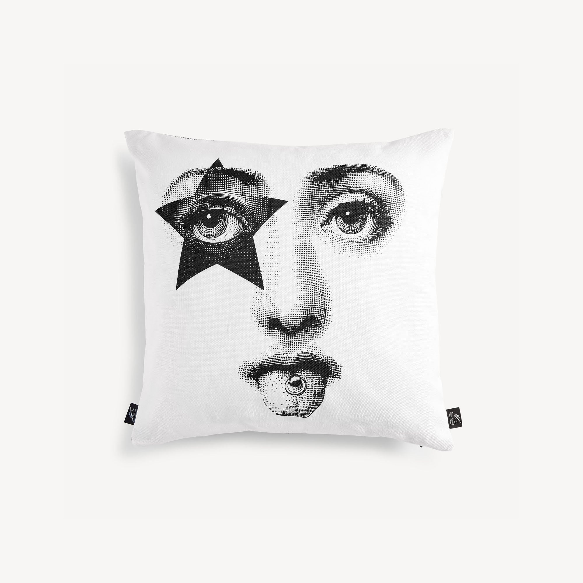 atelier-fornasetti-tema-e-variazioni-nr-381-kissen-gesicht-beige image 2