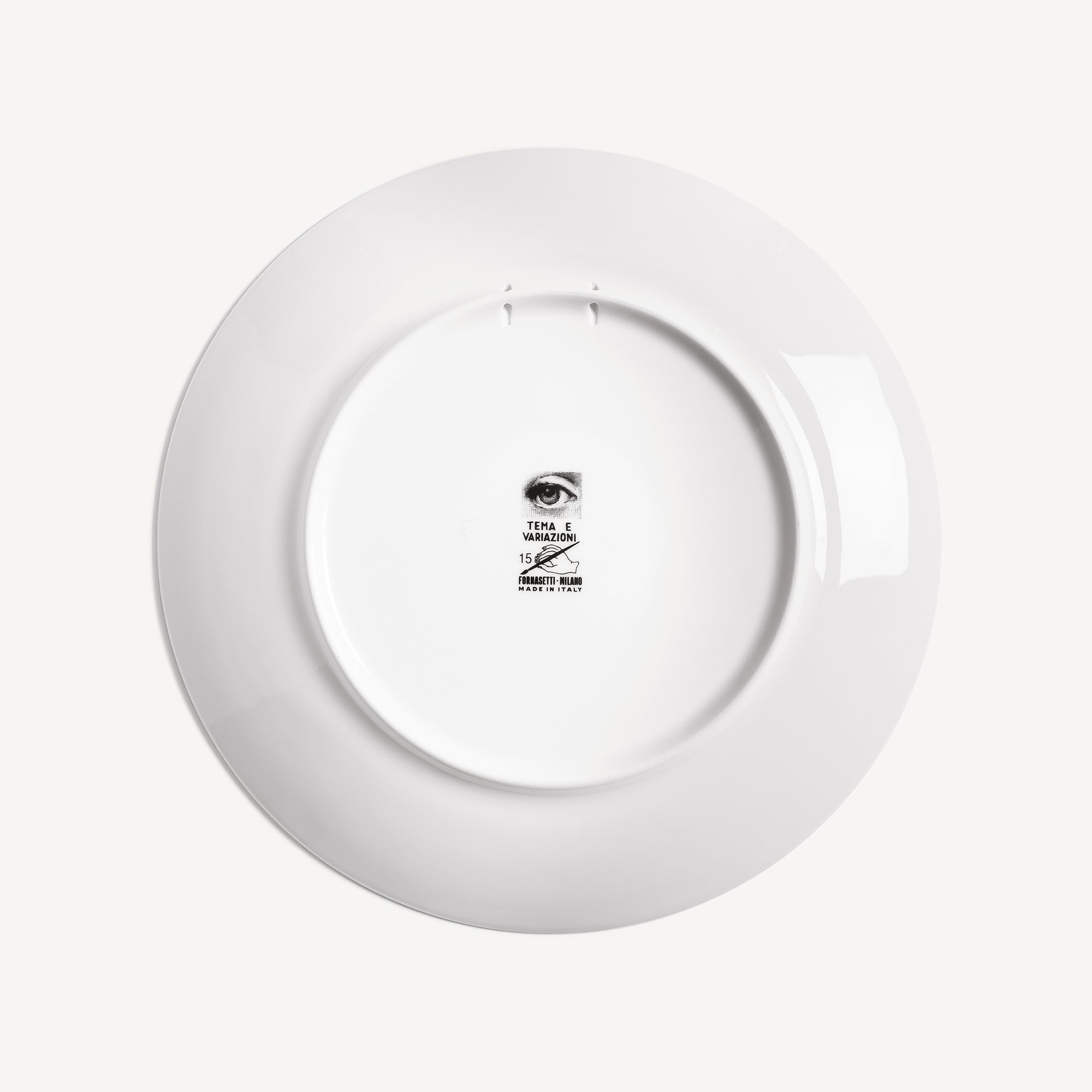 fornasetti-tema-e-variazioni-n-15-wandteller-porzellan-gold image 3