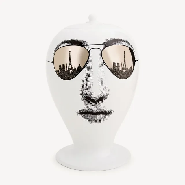 fornasetti-paris-tour-vase-keramikvase-handdekoriert image 1