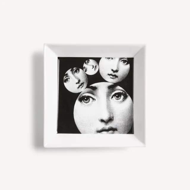 atelier-fornasetti-tema-e-variazioni-n-242-vide-poche-porzellan-eckig image 1