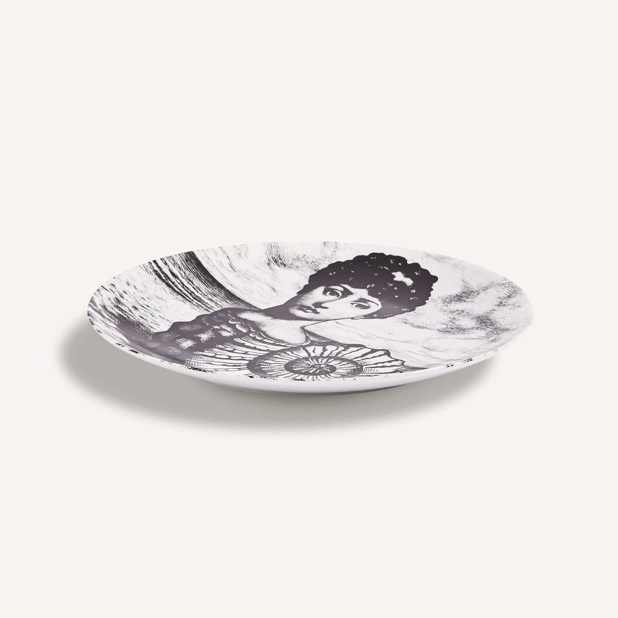 fornasetti-tema-e-variazioni-wandteller-n-239-gesicht image 2