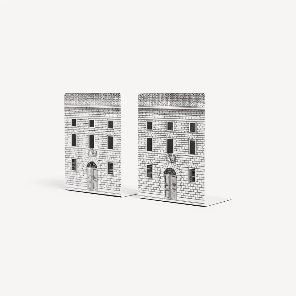 fornasetti-architettura-b-cherst-tze-metall-renaissance-paar image 1