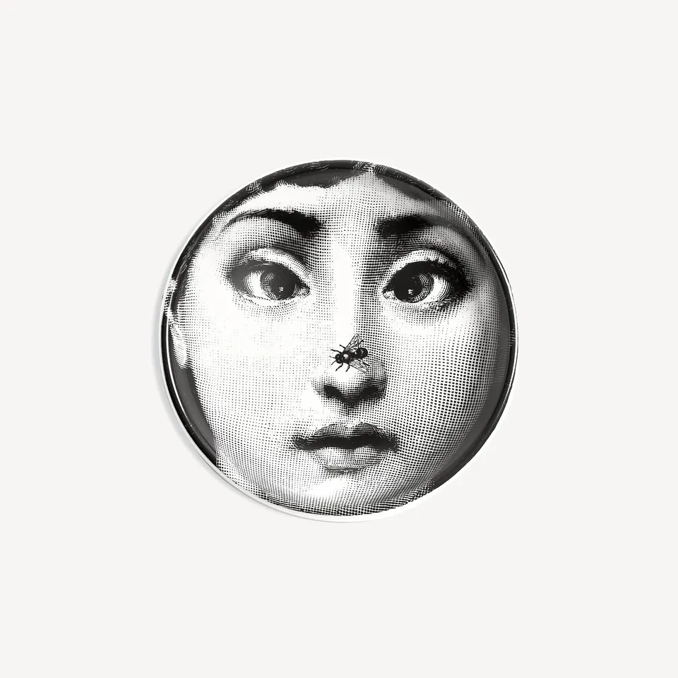 fornasetti-tema-e-variazioni-aschenbecher-n-363-rund image 1