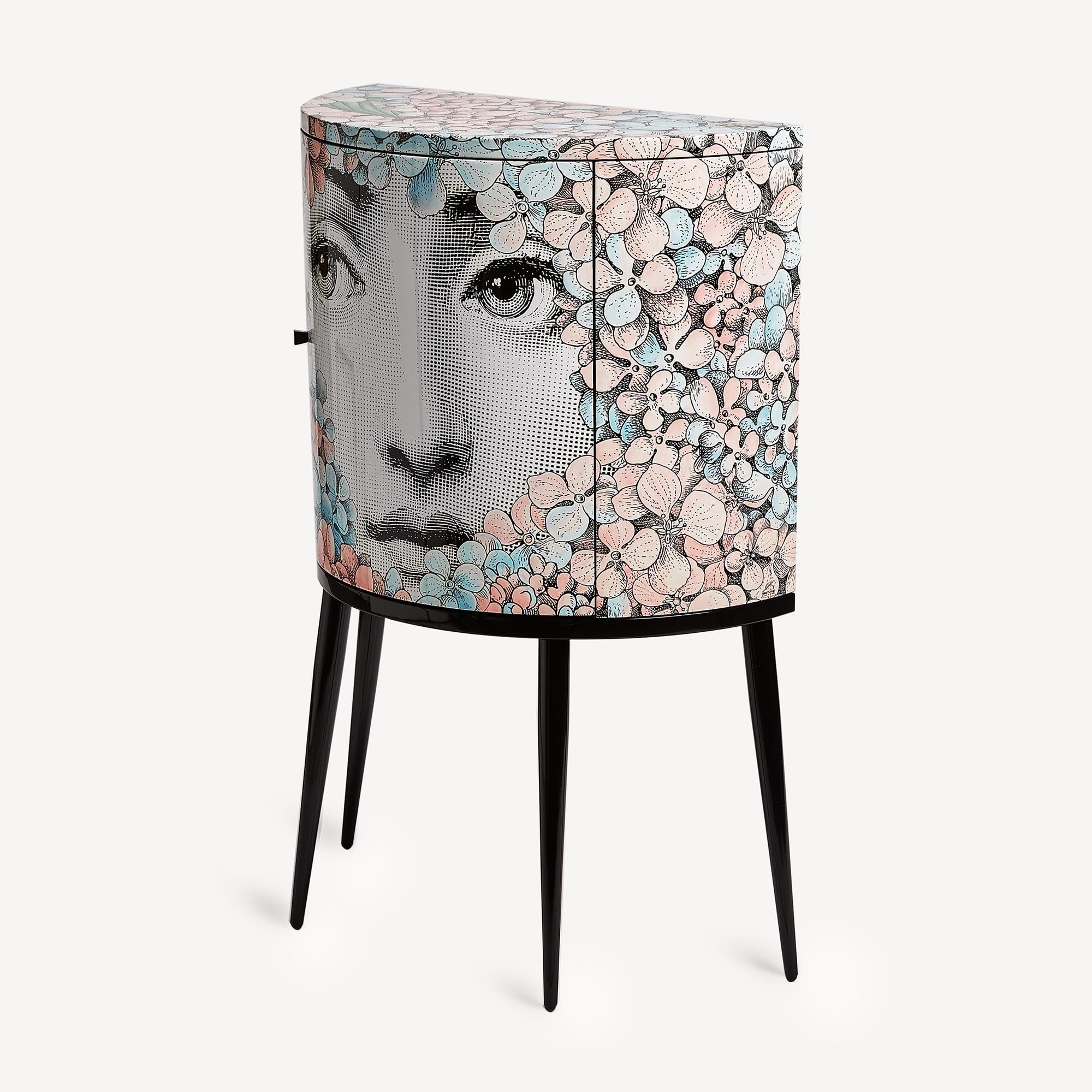 fornasetti-ortensia-konsole-holz-lackiert-gesicht image 3