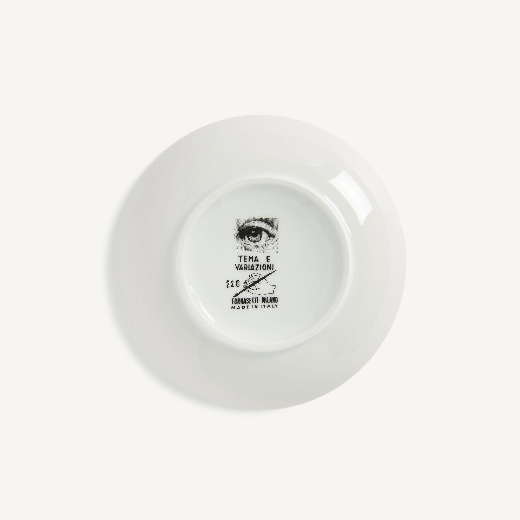fornasetti-tema-e-variazioni-n-228-dose-rund-porzellan image 5