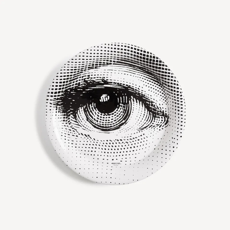fornasetti-tema-e-variazioni-occhio-tablett-rund-gesicht image 1