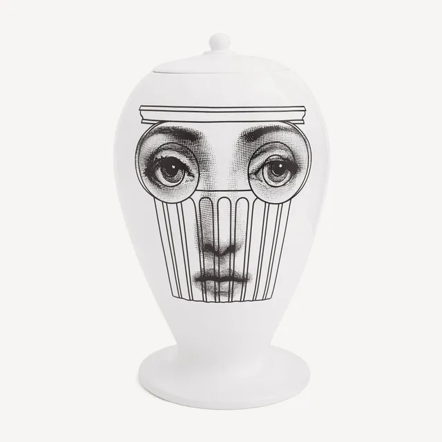 fornasetti-tema-e-variazioni-capitello-vase-keramik-gesicht image 1