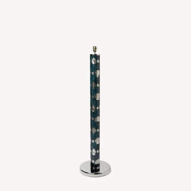 fornasetti-giro-di-conchiglie-stehlampe-muschelmuster-silber-eu image 1