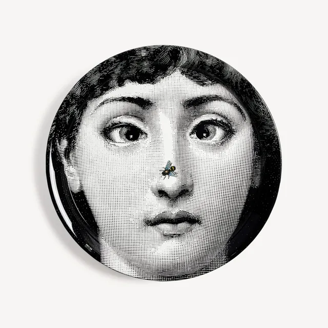 fornasetti-tema-e-variazioni-tablett-n-363-metall-rund image 1