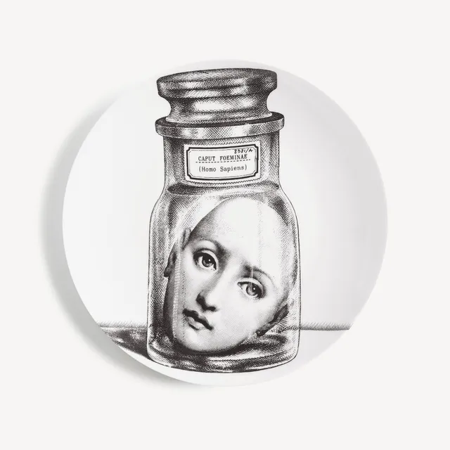 fornasetti-tema-e-variazioni-nr-166-wandteller-porzellan-lina image 1
