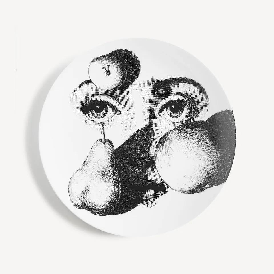 fornasetti-tema-e-variazioni-n-218-wandteller-porzellan-gesicht image 1
