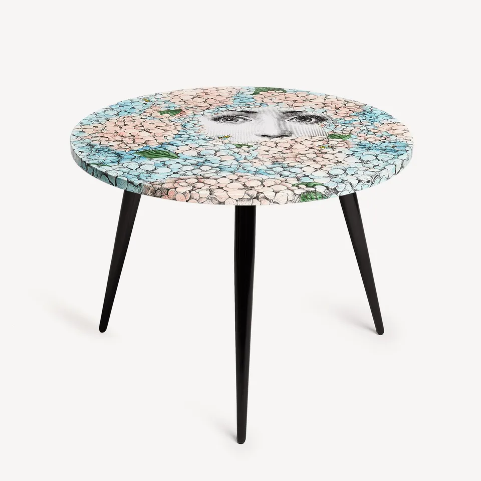 atelier-fornasetti-ortensia-couchtisch-hortensie-lina-gesicht image 1