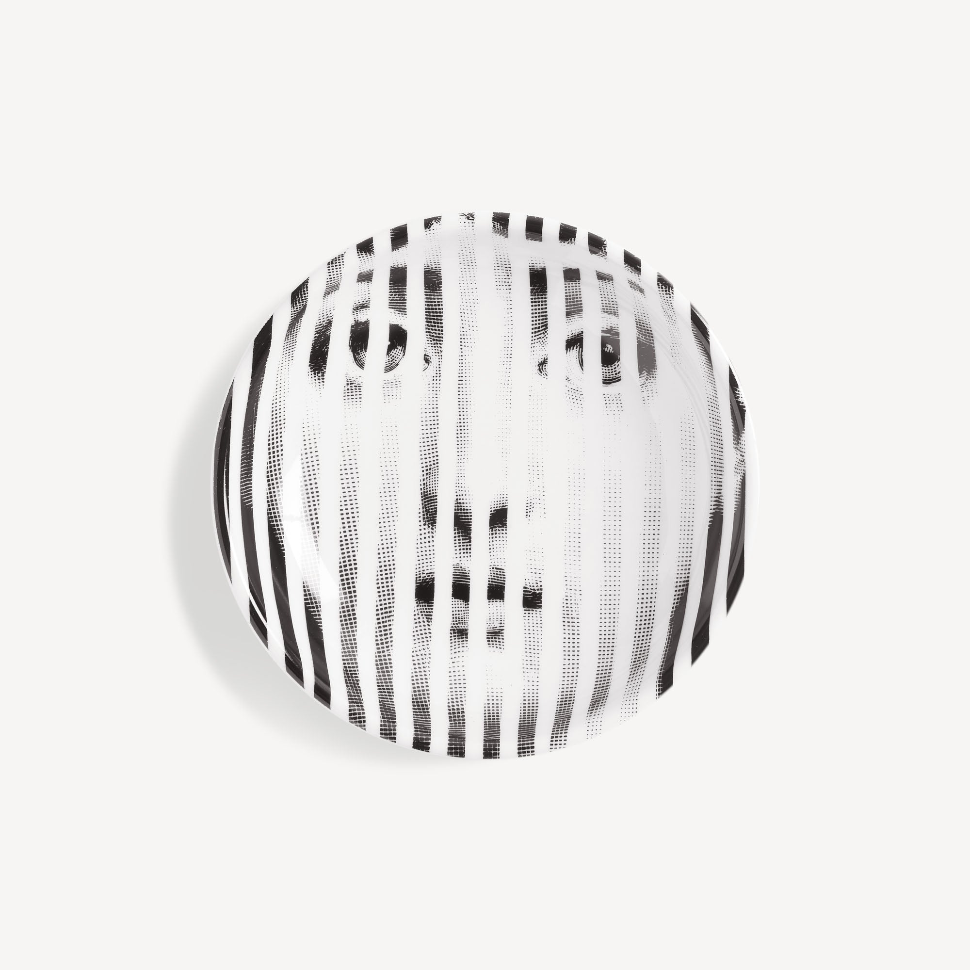 fornasetti-tema-e-variazioni-aschenbecher-nr-34-porzellan-gesicht image 1