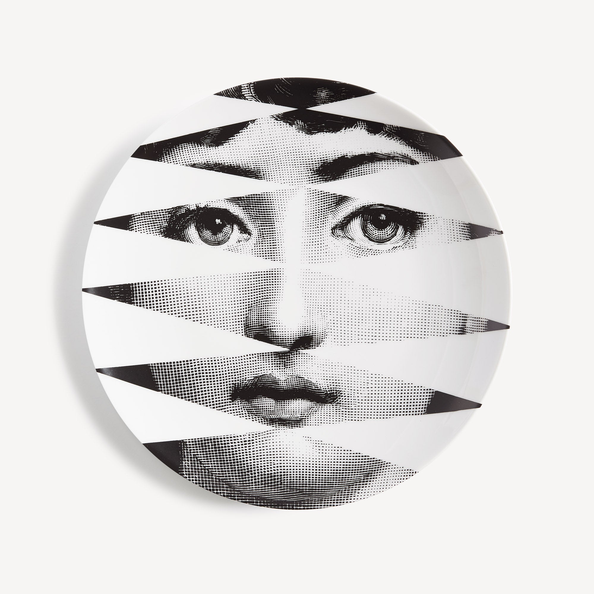 atelier-fornasetti-tema-e-variazioni-n-46-wandteller image 1
