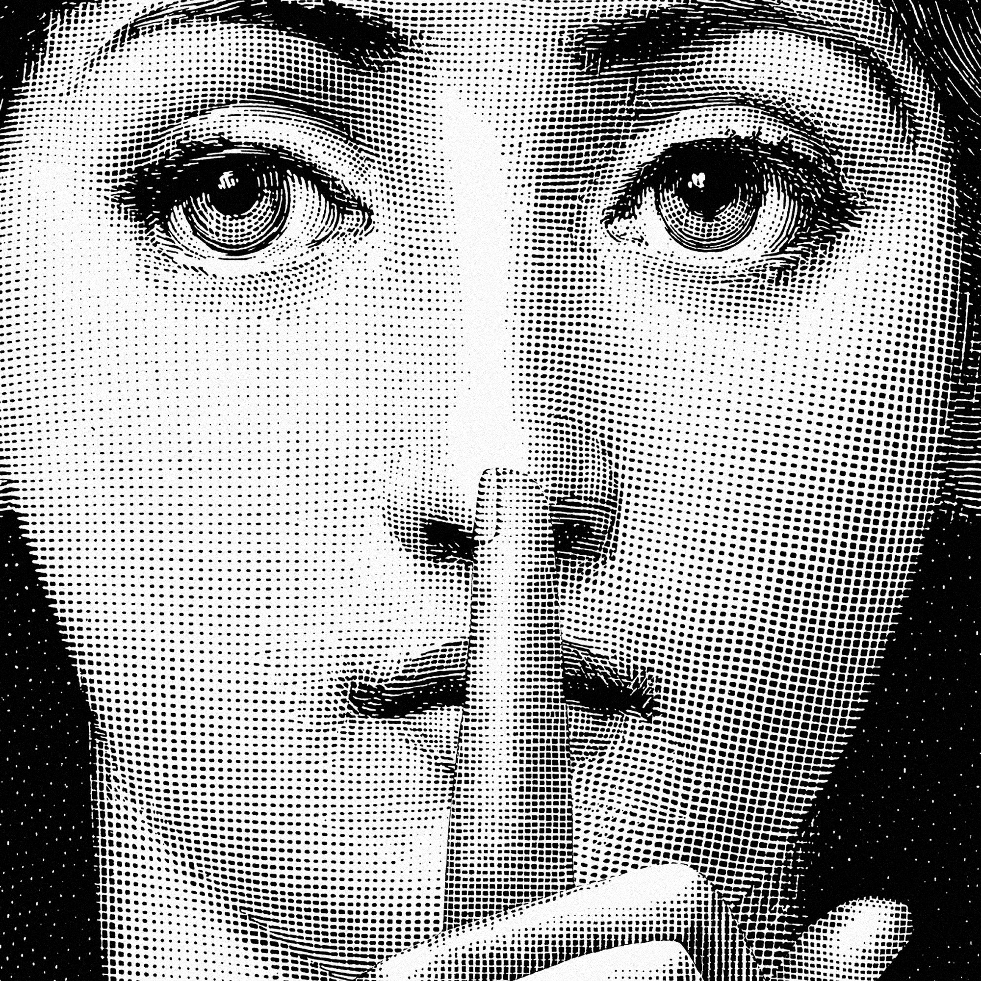 fornasetti-silenzio-wandpaneel-holz-lina-cavalieri image 2