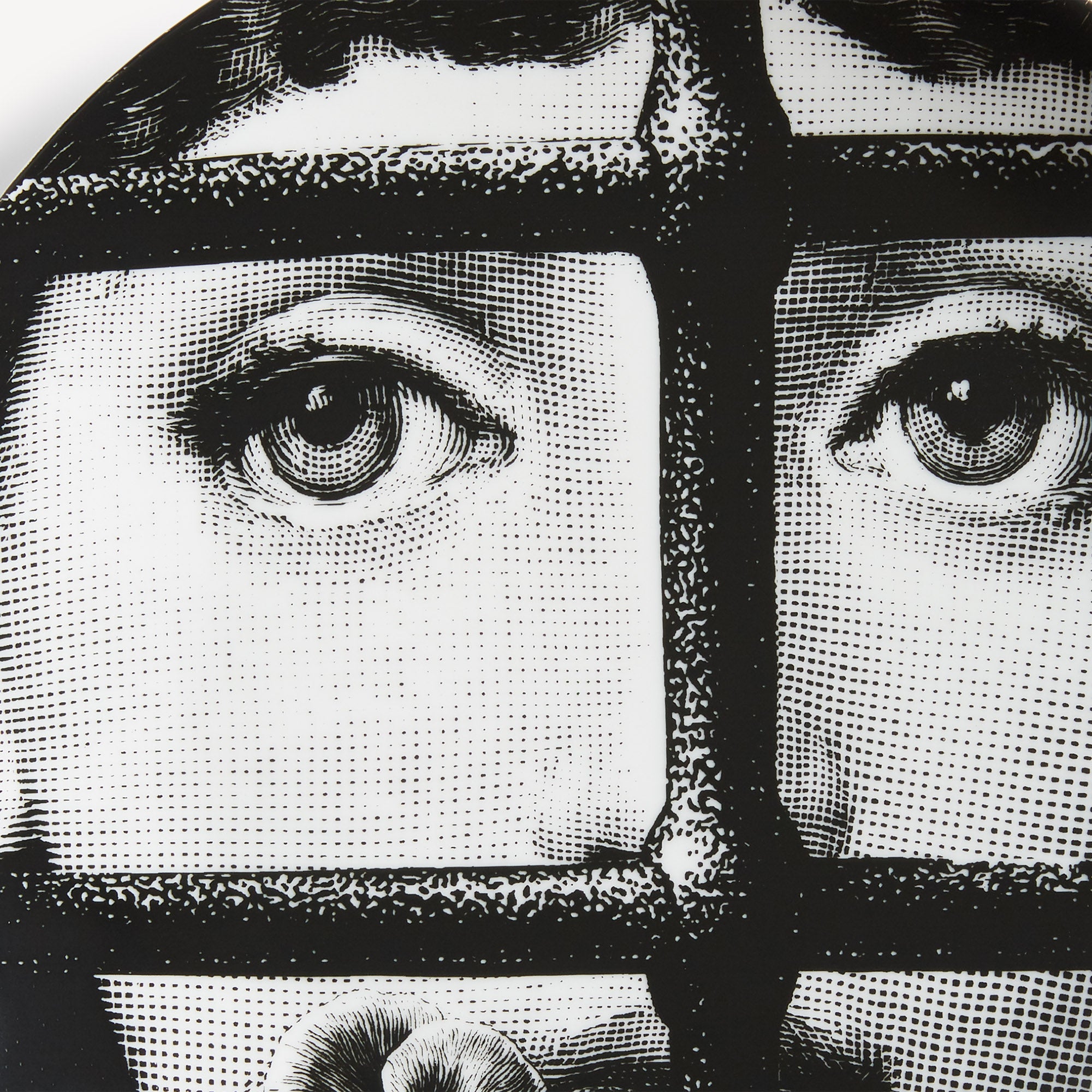 atelier-fornasetti-tema-e-variazioni-n-361-wandteller-lina-cavalieri image 4