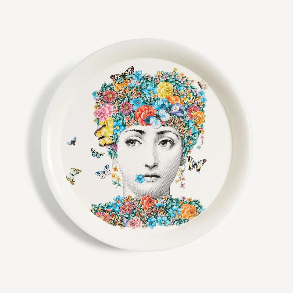 atelier-fornasetti-tray-fior-di-lina-tablett-rund-farbig-gesicht image 1