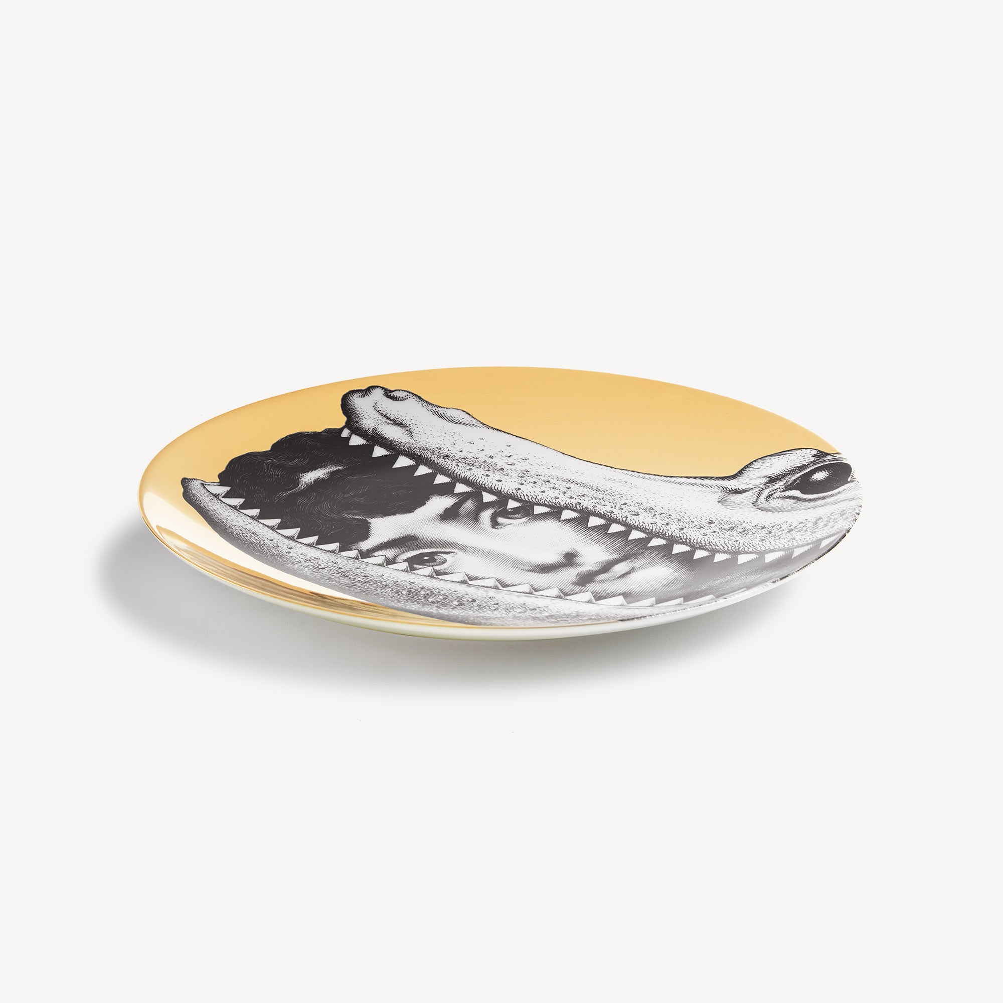fornasetti-tema-e-variazioni-233-wandteller-gold-26-cm image 2