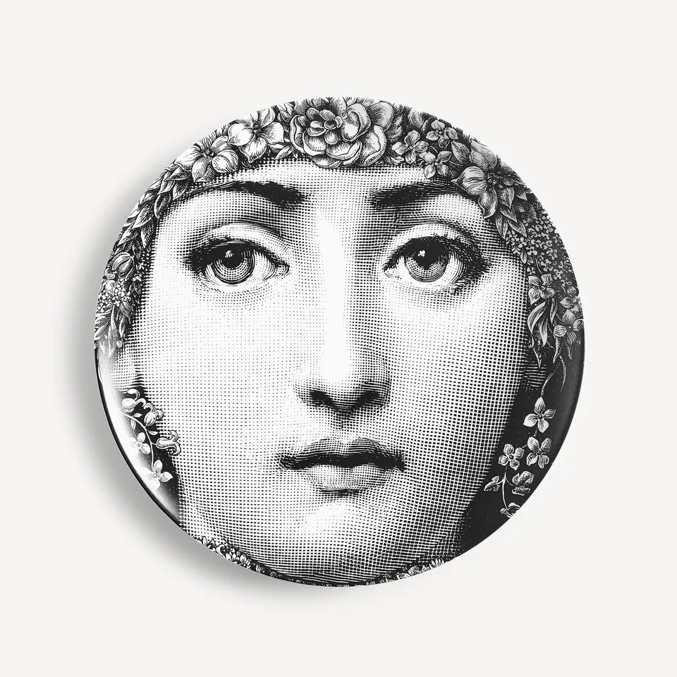 fornasetti-tema-e-variazioni-n-144-wandteller-porzellan-gesicht image 1