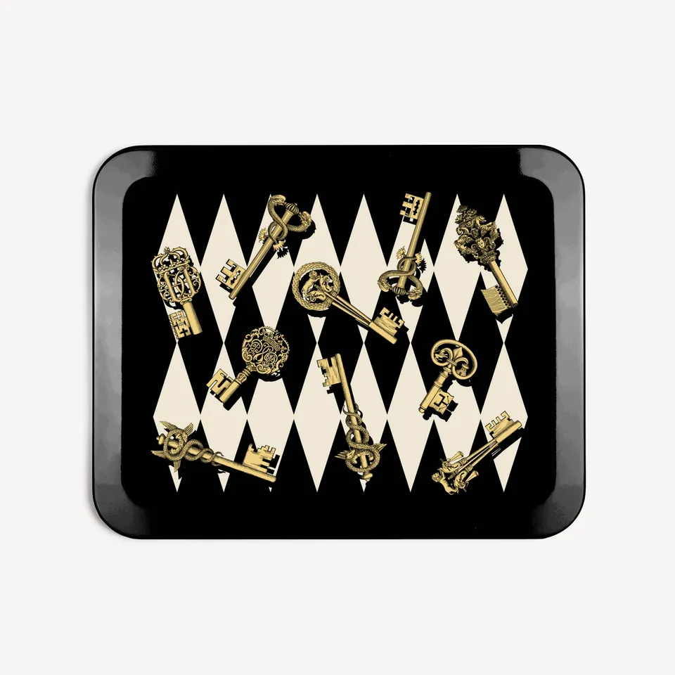 atelier-fornasetti-chiavi-e-rombi-tablett-holz-rechteckig image 1