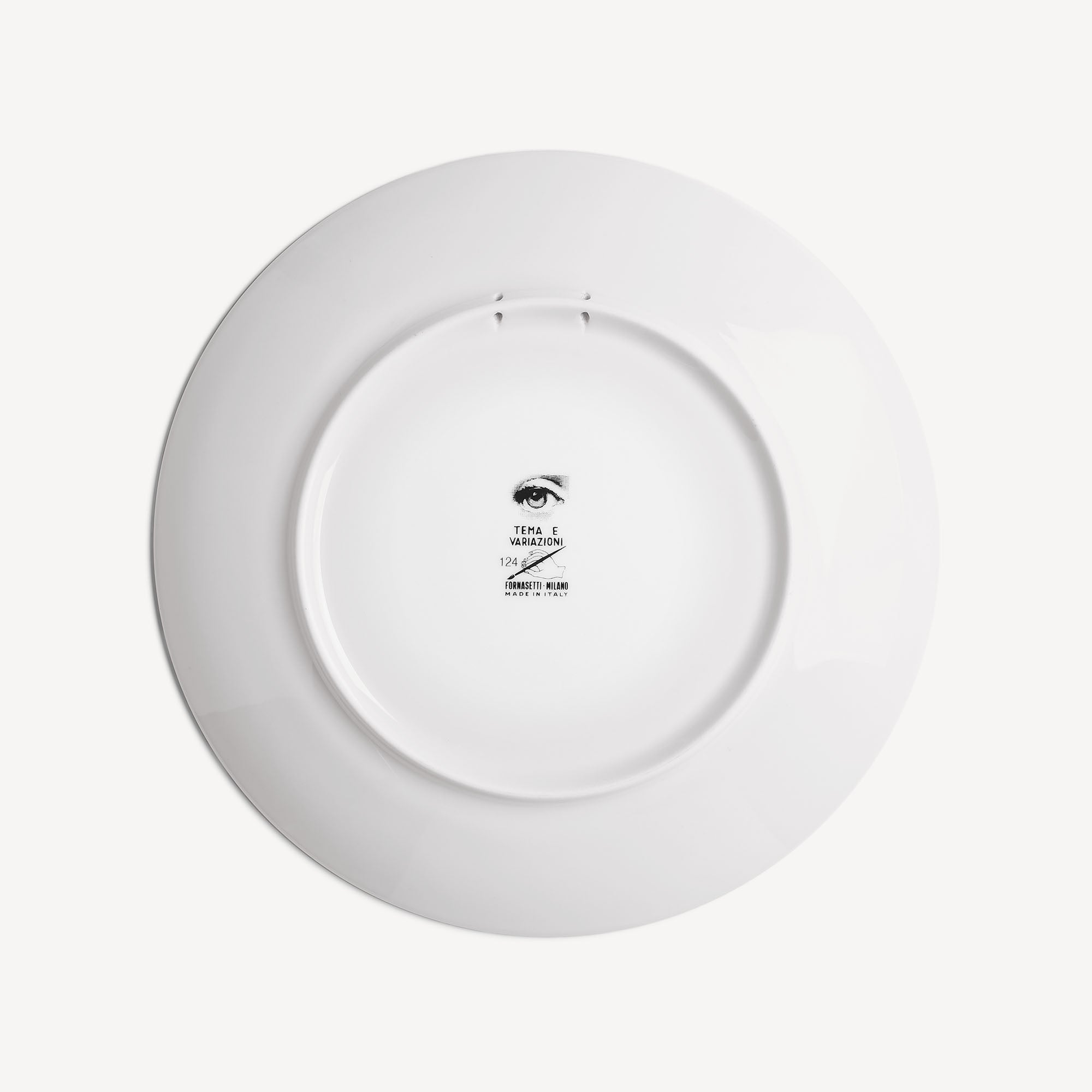 fornasetti-tema-e-variazioni-wandteller-n-124-porzellan image 3